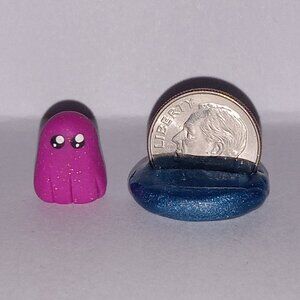 🎯 10 for $10 / Miniature Flat Ghost, Handmade Polymer Clay Figure
